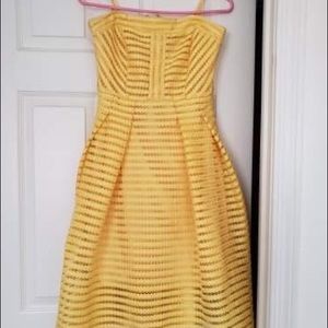 Midi yellow dress